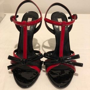 Prada sandals Size: 38